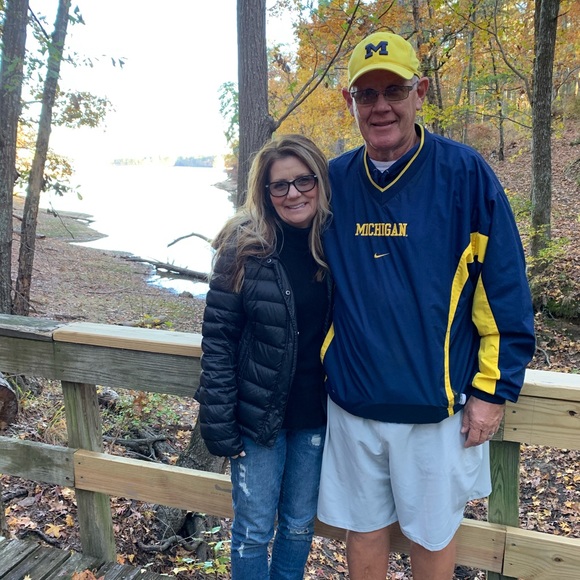 Meet your Posher, Jan - Picture 1 of 1